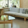 Less Sofa 255