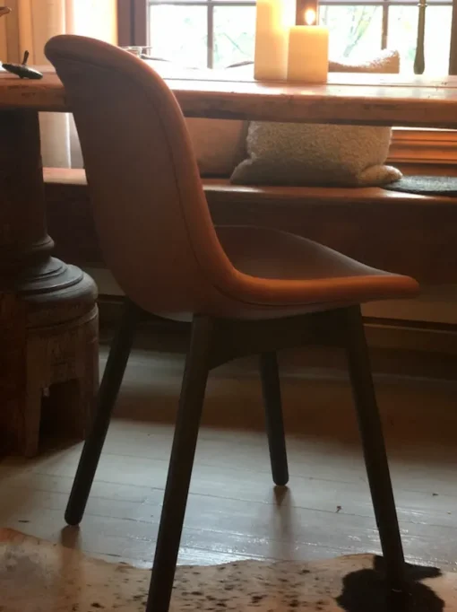 Neu 13 Cognacfarget skinn