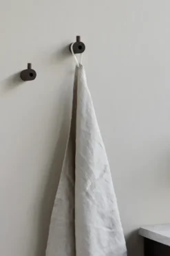 Wooden -Knagg